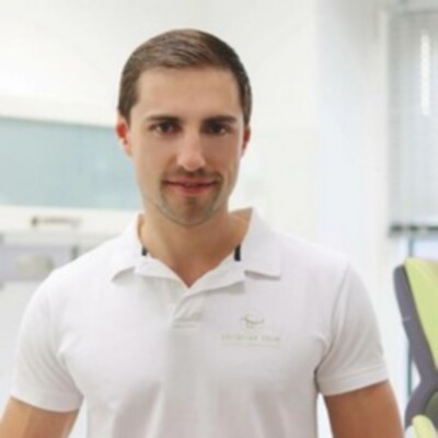 Julian Williams&thinsp;